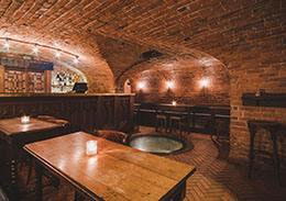 Plau Inn vaulted cellar